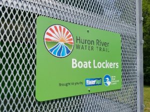 boat-locker-signage